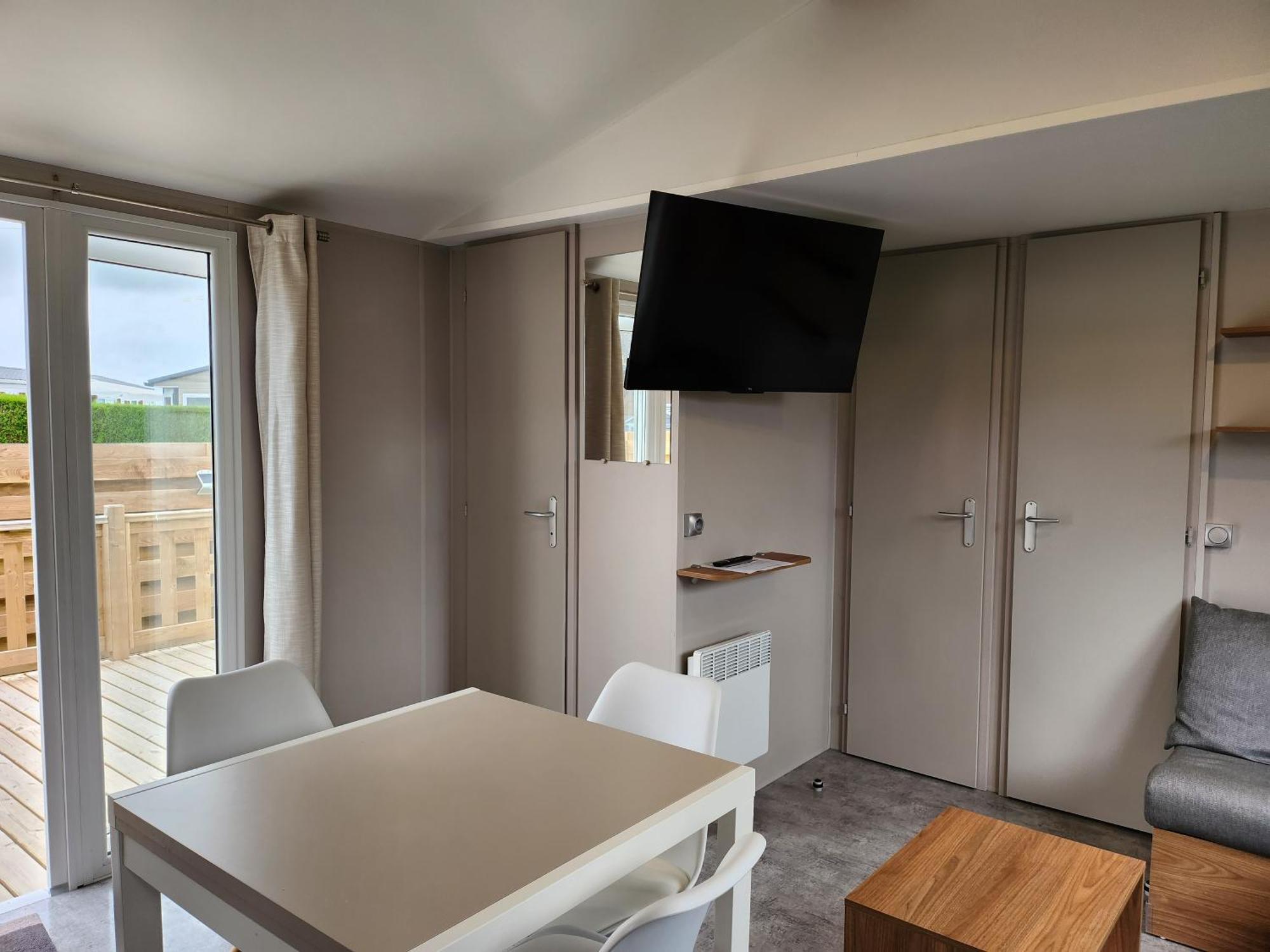 Le Clos Tranquille Hotel Gonneville-en-Auge Exterior photo